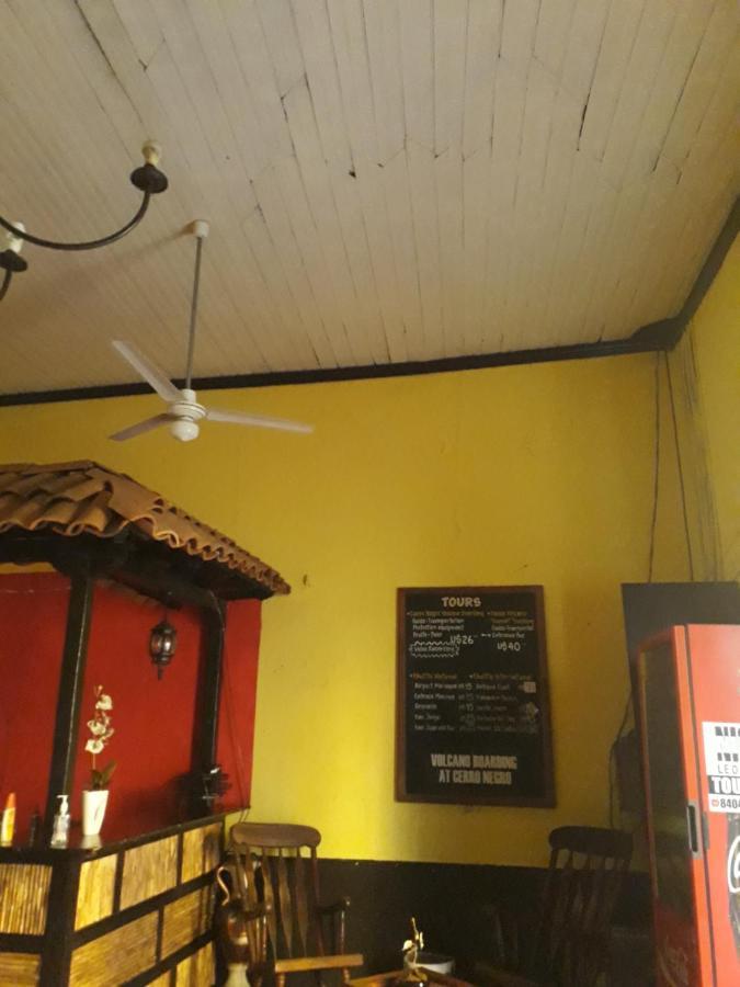 Hostal Vacaciones Nicas Leon Exterior photo