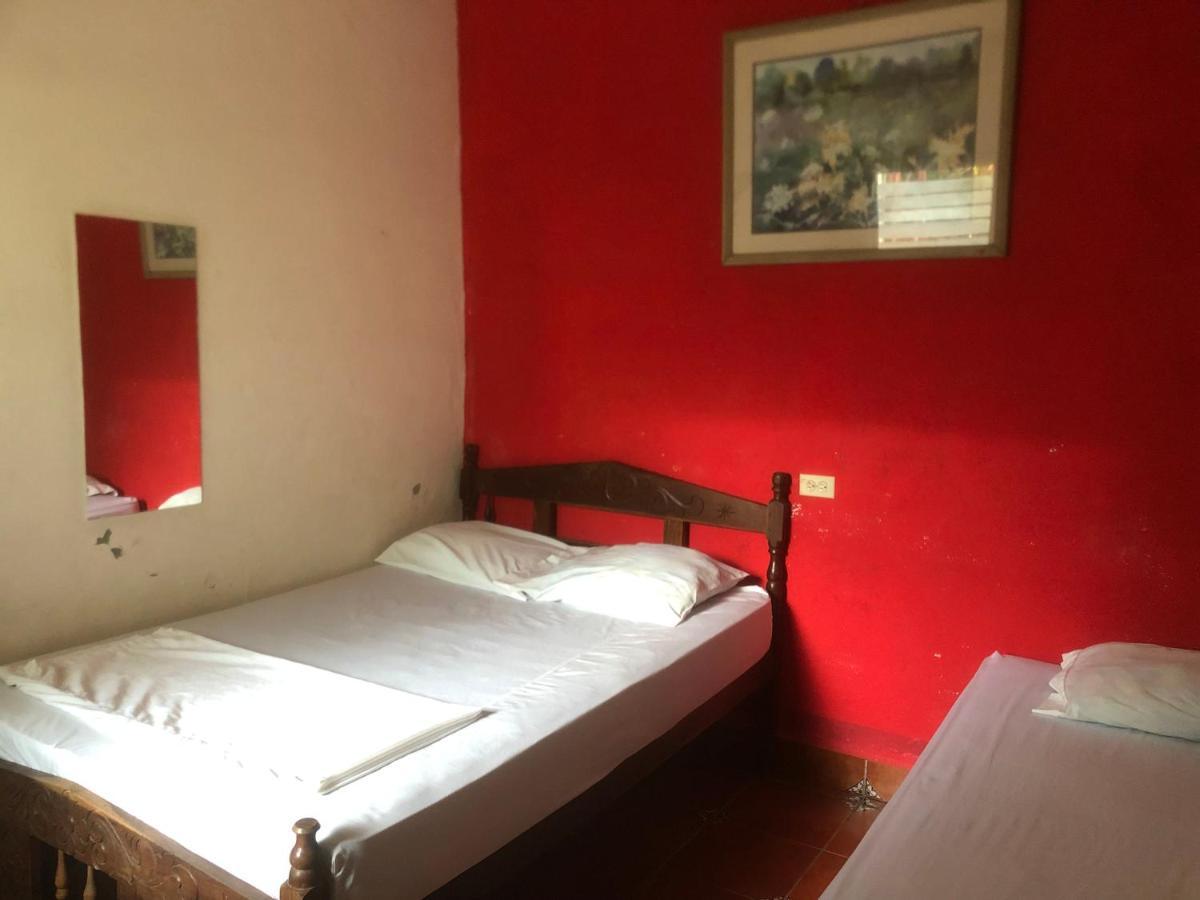 Hostal Vacaciones Nicas Leon Exterior photo