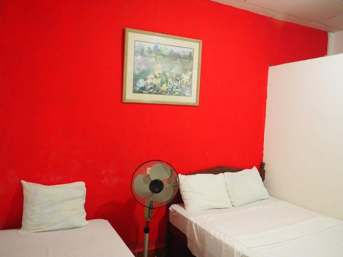 Hostal Vacaciones Nicas Leon Exterior photo