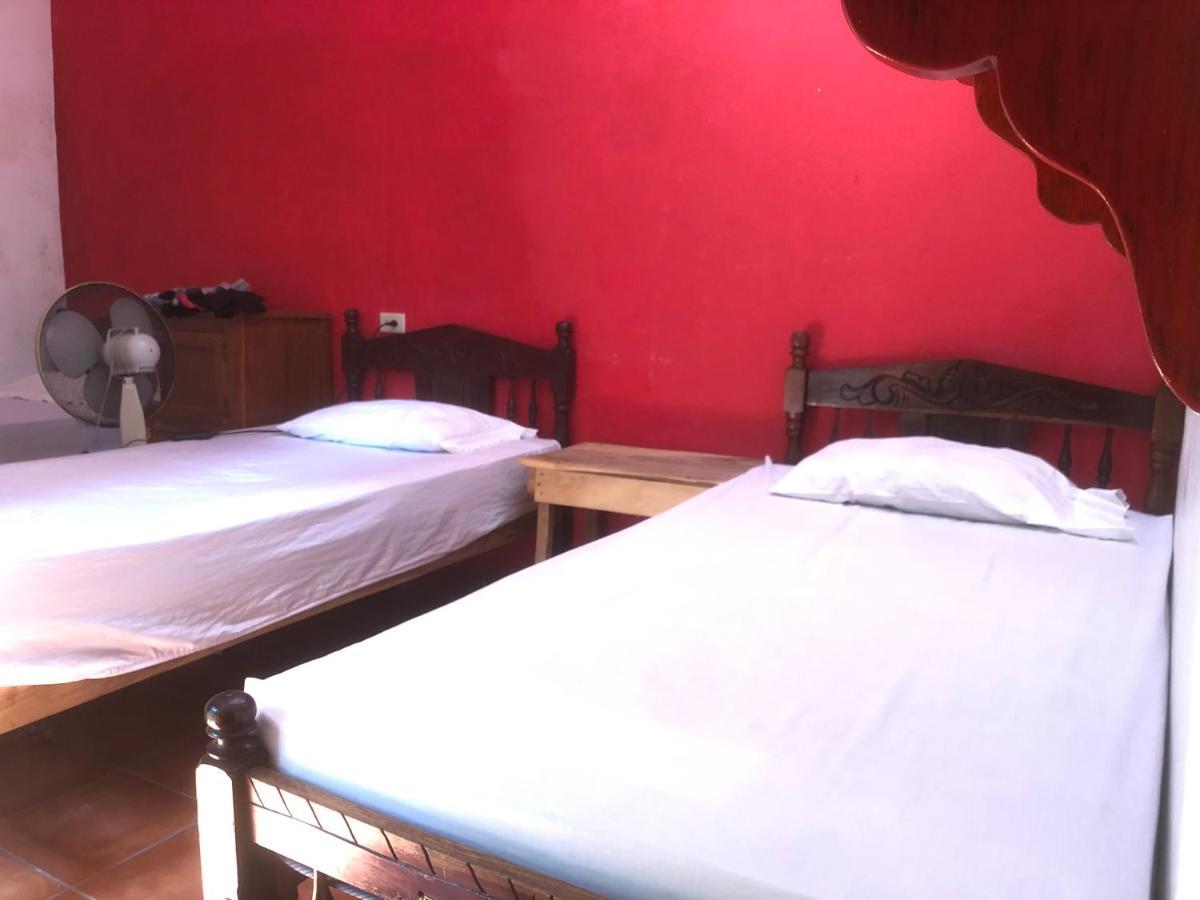 Hostal Vacaciones Nicas Leon Exterior photo